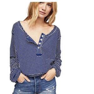 We The Free Hong Kong Tee Long Sleeve Striped Henley Top Navy White Women's XS
